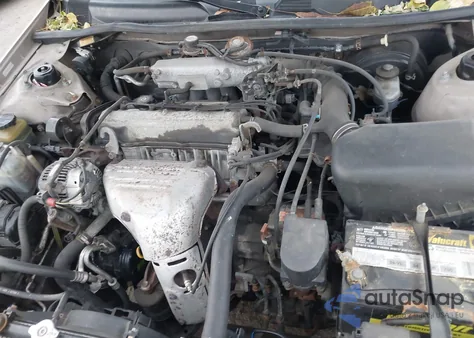 1999 Toyota Camry Le from USA, damaged, VIN 4T1BG22K1XU877271